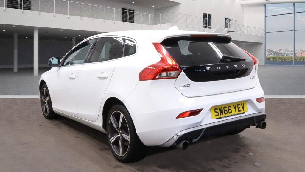 Used Volvo V40 2016 for sale - 76898834: Photo 5