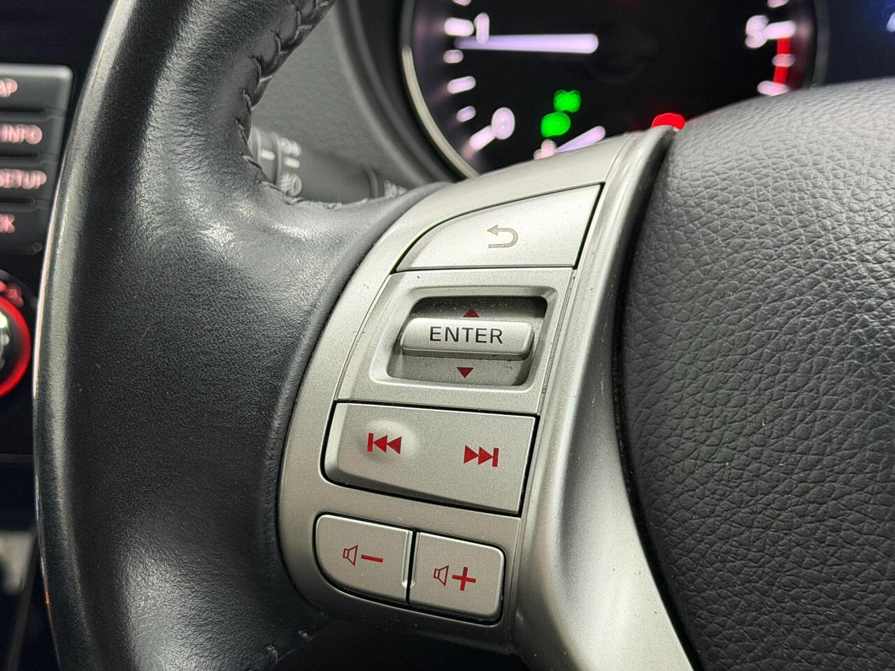 Used Nissan Qashqai 2016 for sale - 77743867: Photo 25