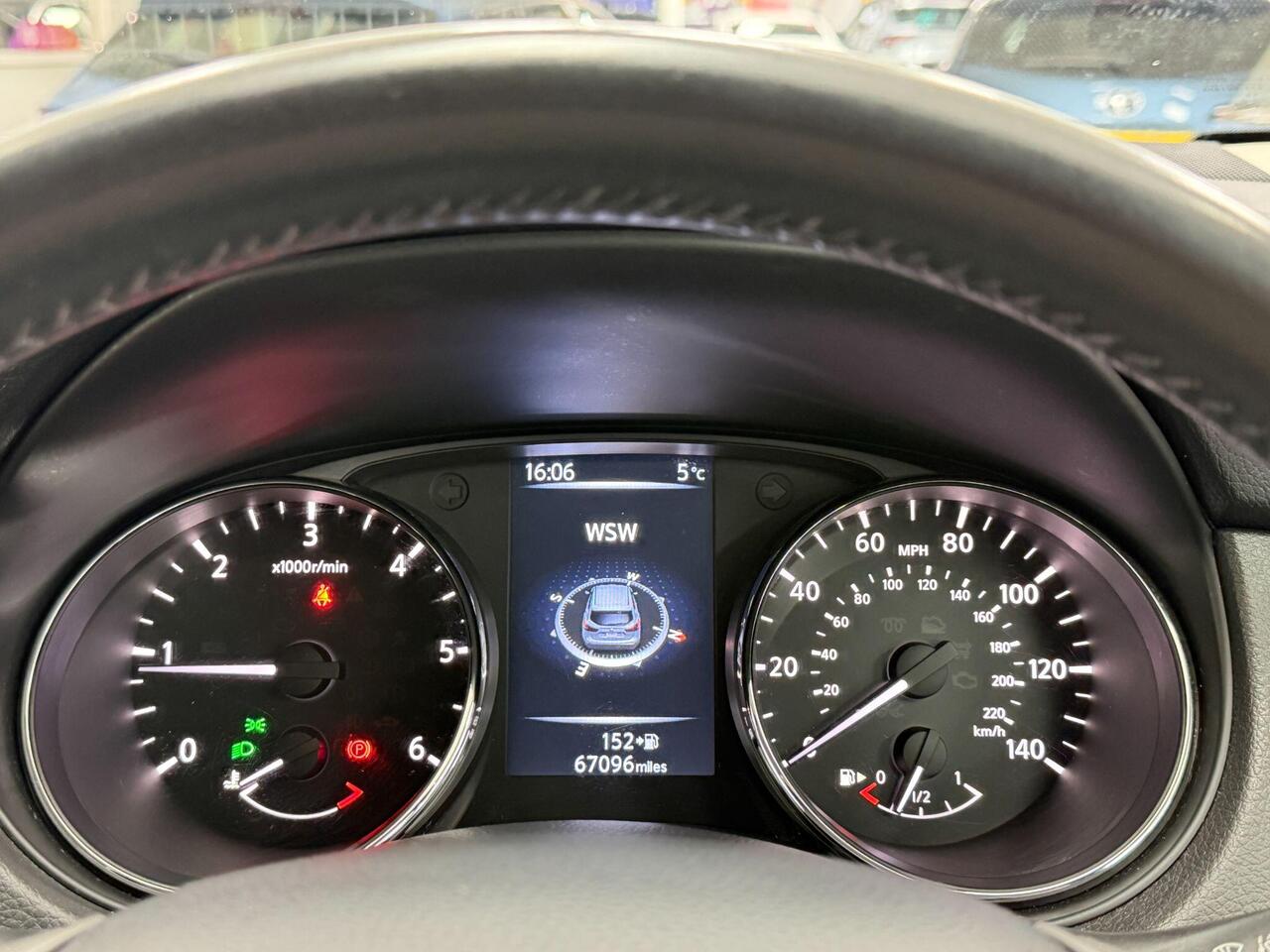 Used Nissan Qashqai 2016 for sale - 77743867: Photo 54