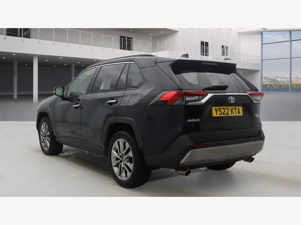 Used Toyota RAV4 2022 for sale - 77743878: Photo 5