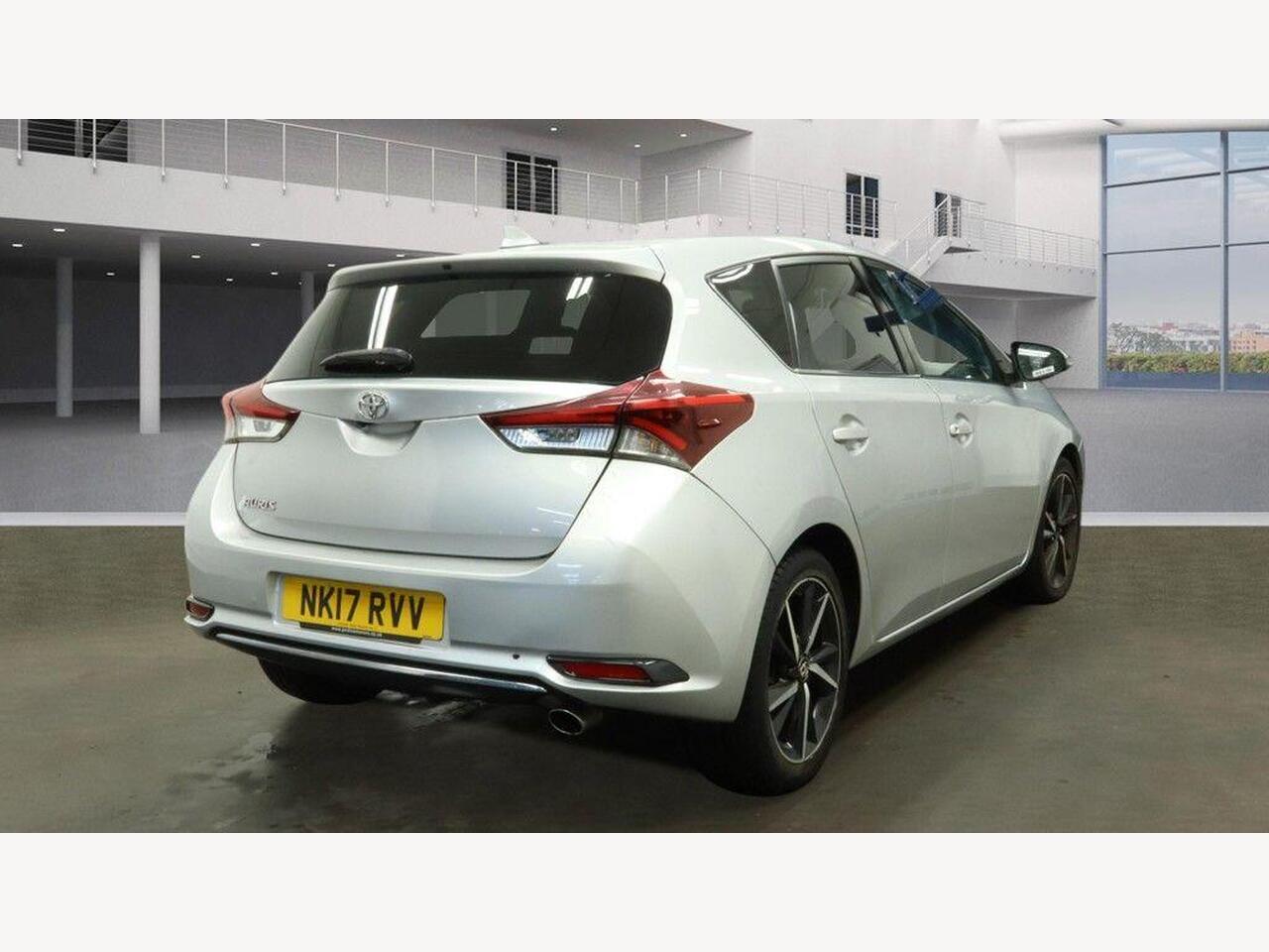 Used Toyota Auris 2017 for sale - 77743886: Photo 14
