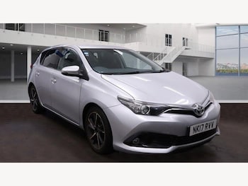 Toyota Auris feature image