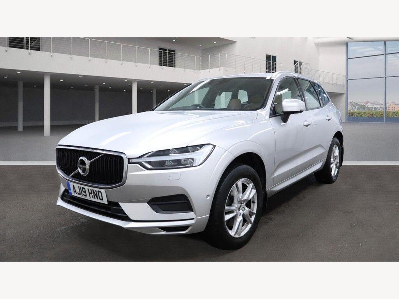 Used Volvo XC60 2019 for sale - 77743905: Photo 3