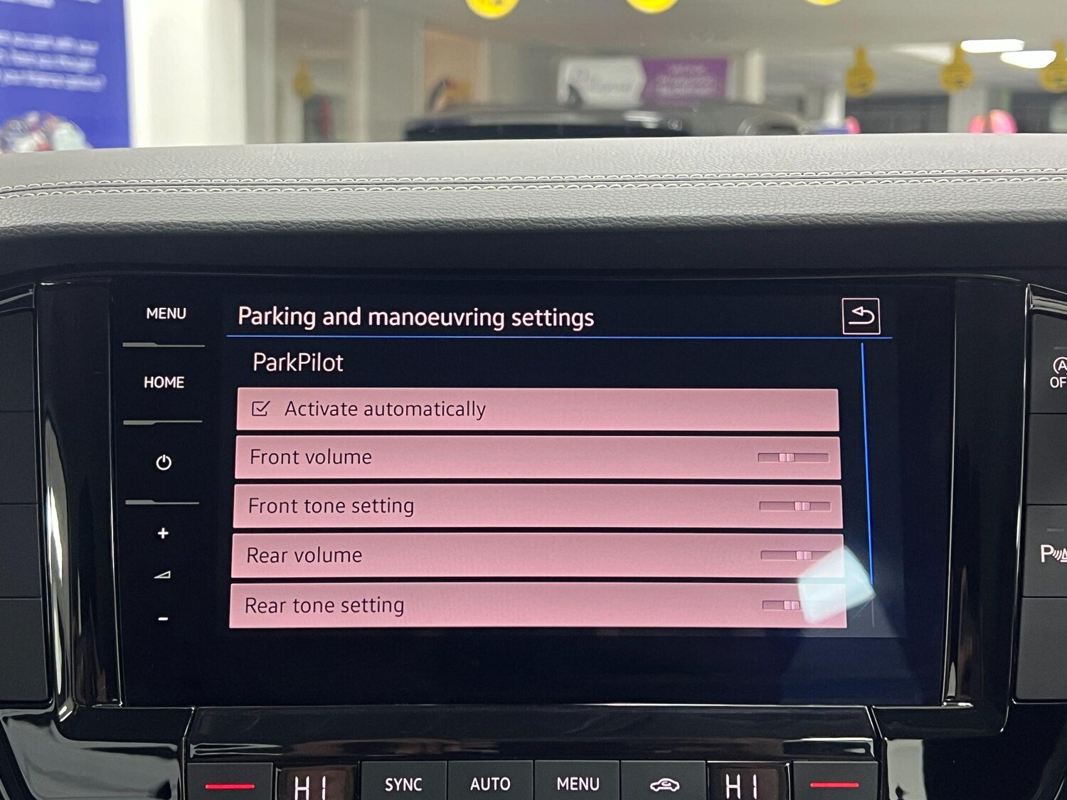 Used Volkswagen Touareg 2019 for sale - 76899537: Photo 61