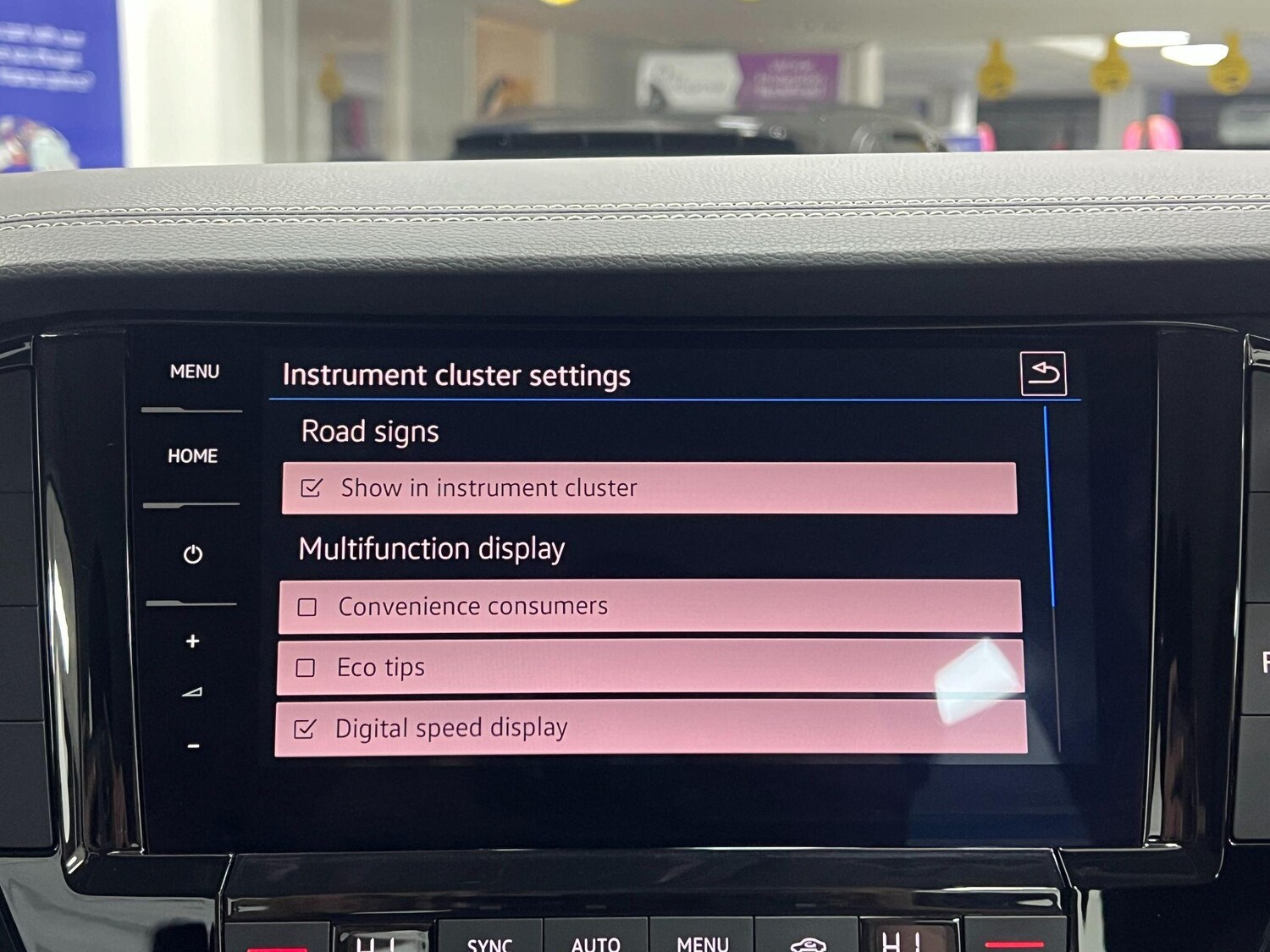 Used Volkswagen Touareg 2019 for sale - 76899537: Photo 64