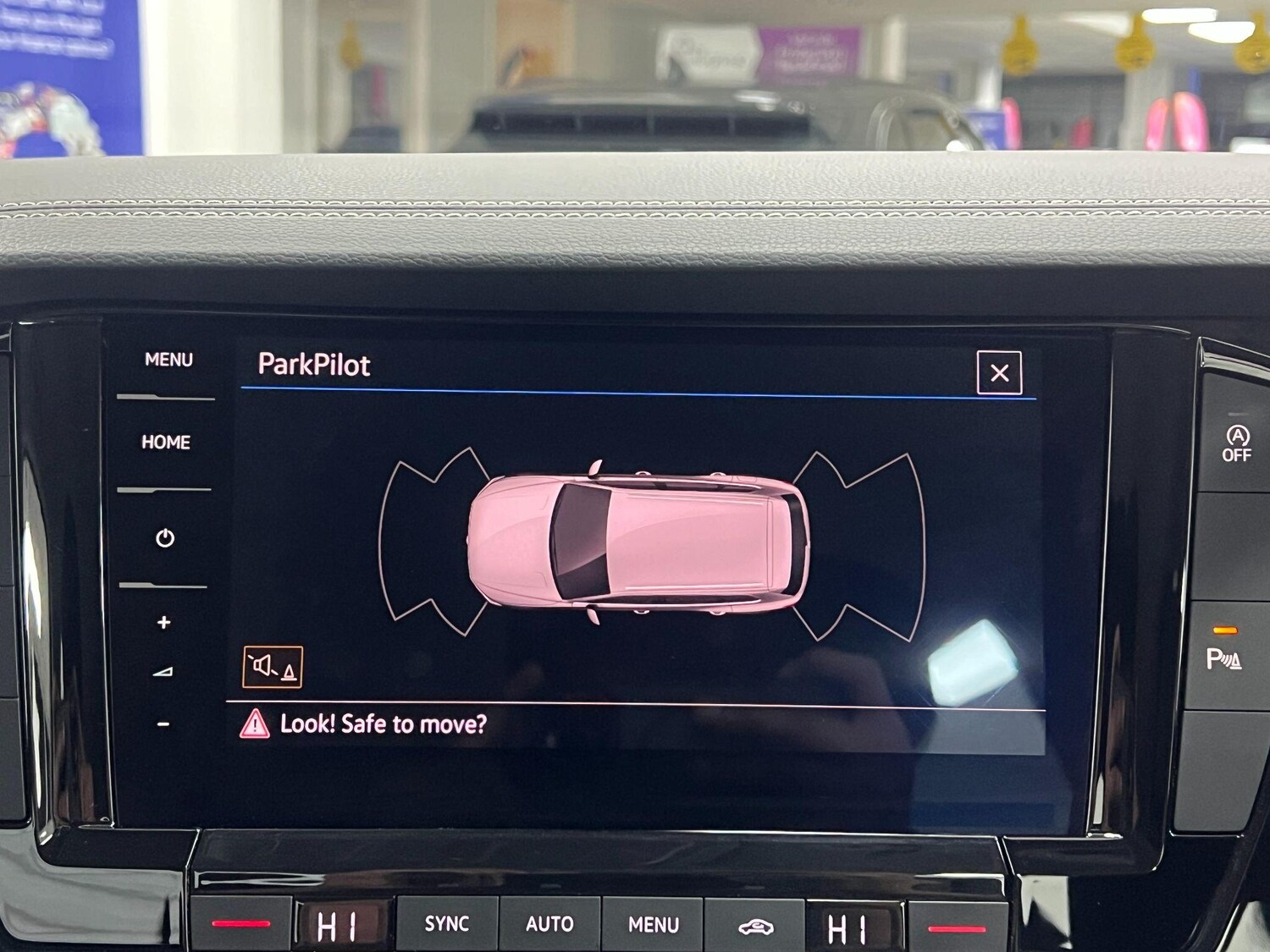 Used Volkswagen Touareg 2019 for sale - 76899537: Photo 72