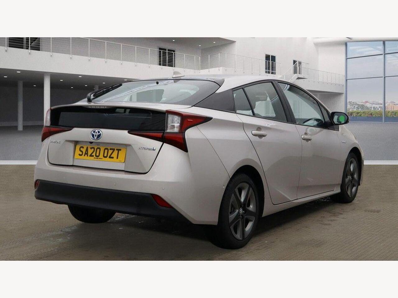 Used Toyota Prius 2020 for sale - 77743924: Photo 14