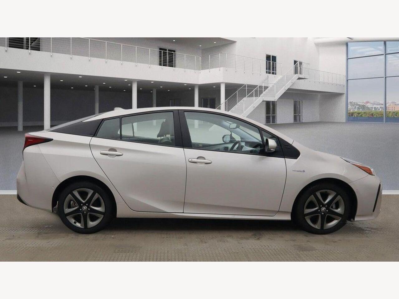Used Toyota Prius 2020 for sale - 77743924: Photo 15