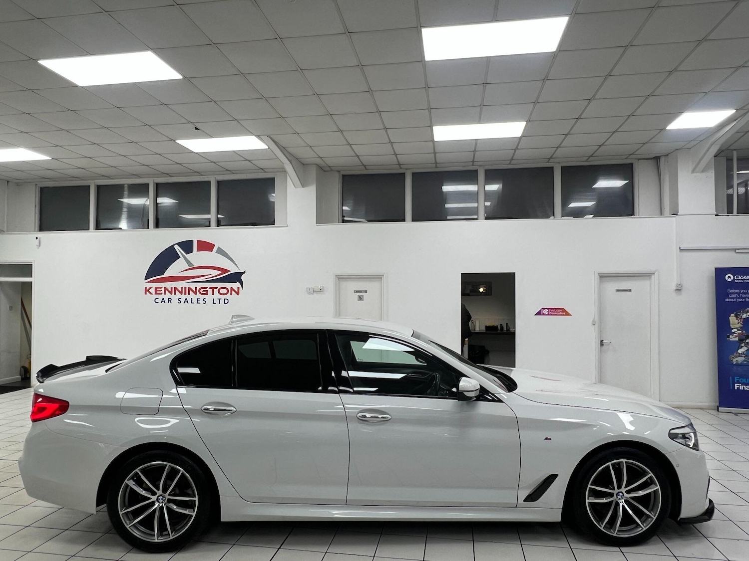 Used BMW 5 Series 2017 for sale - 76898231: Photo 17