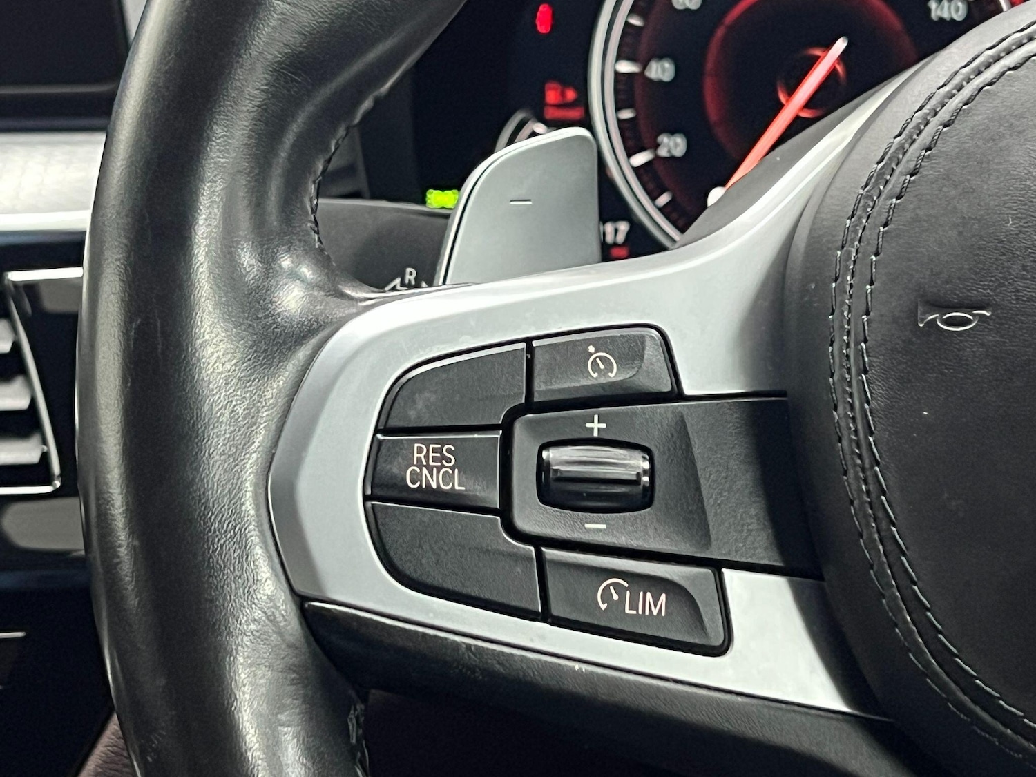 Used BMW 5 Series 2017 for sale - 76898231: Photo 32