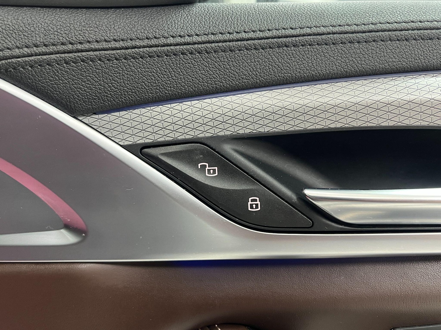 Used BMW 5 Series 2017 for sale - 76898231: Photo 93