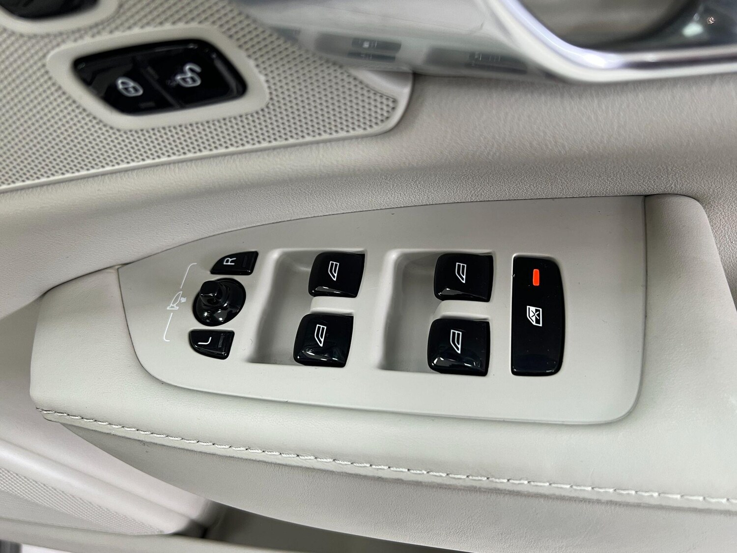 Used Volvo S90 2021 for sale - 76898286: Photo 28