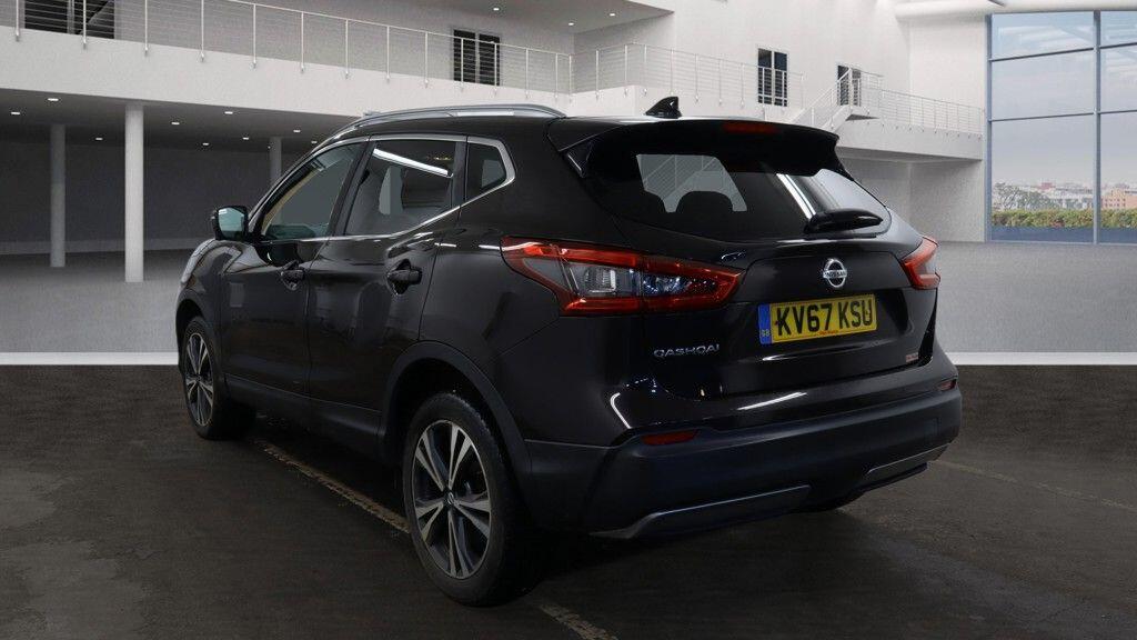 Used Nissan Qashqai 2017 for sale - 77387685: Photo 5