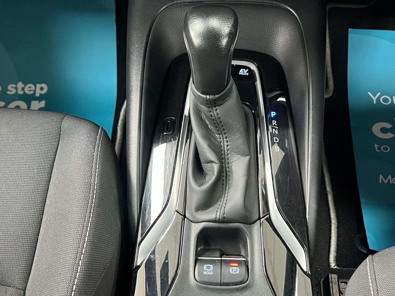 Used Toyota Corolla 2021 for sale - 77743932: Photo 19