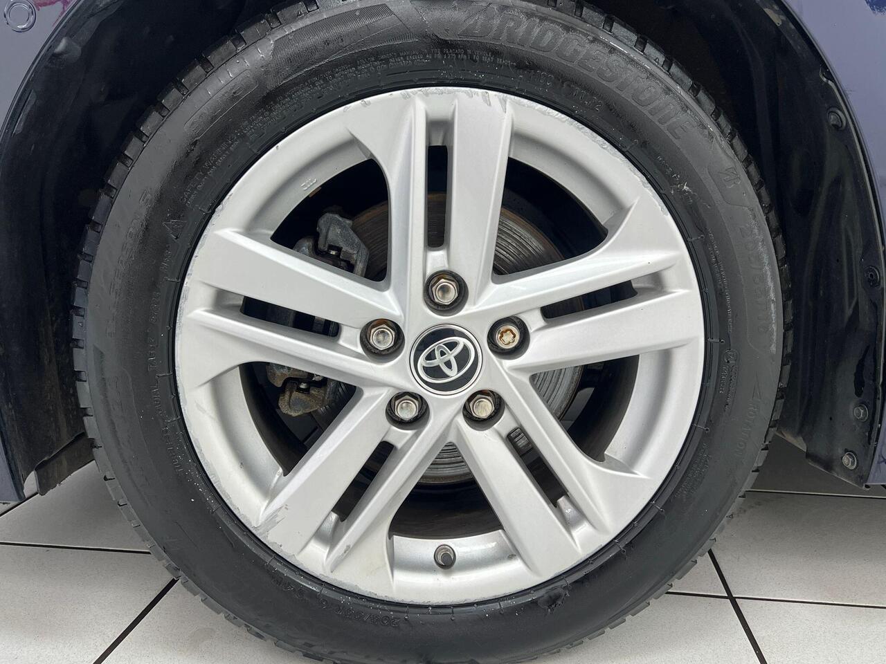 Used Toyota Corolla 2021 for sale - 77743932: Photo 34