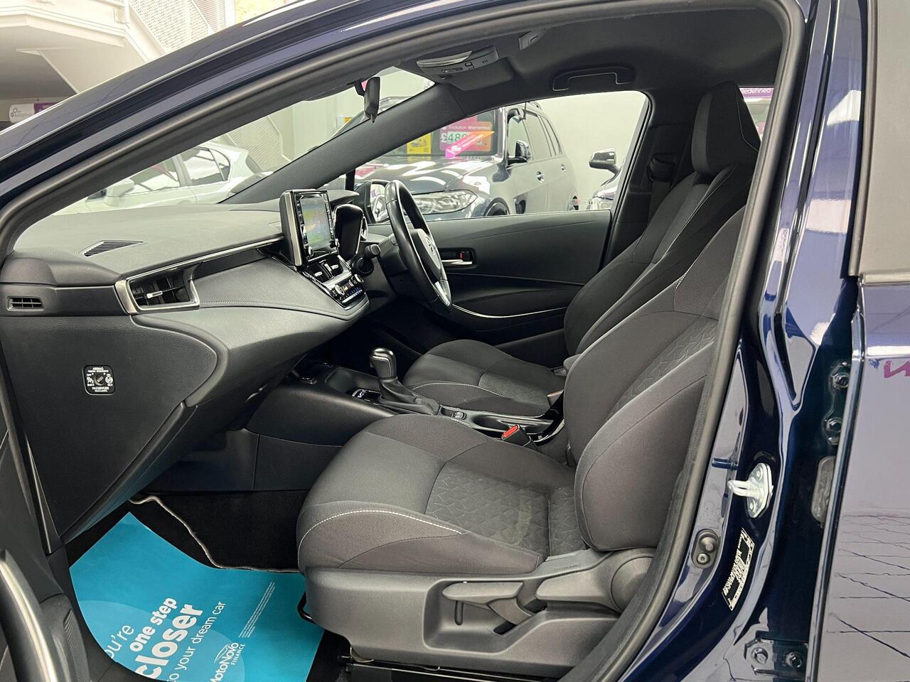 Used Toyota Corolla 2021 for sale - 77743932: Photo 76