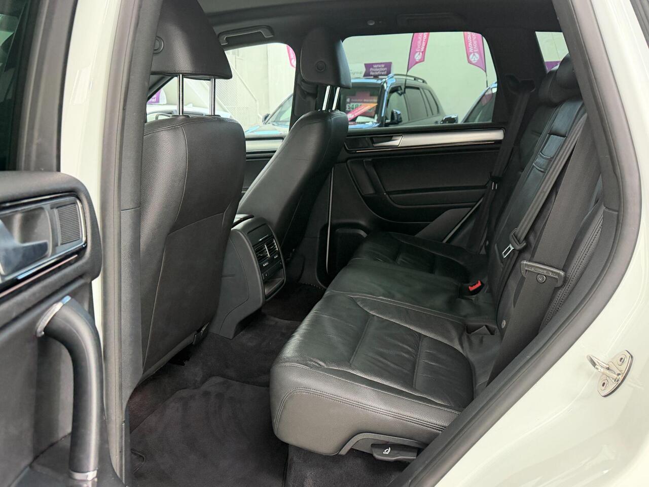 Used Volkswagen Touareg 2017 for sale - 77743881: Photo 24