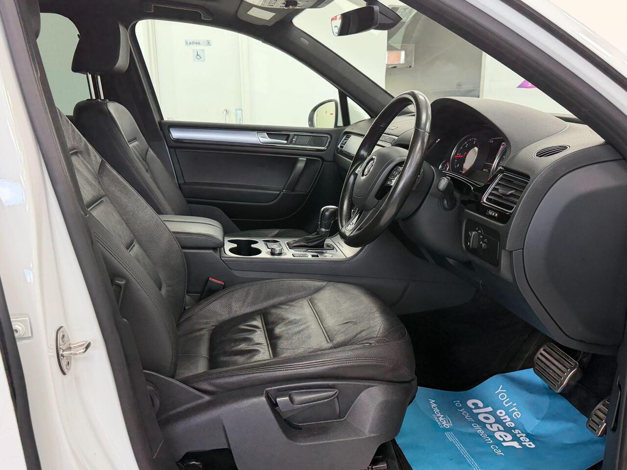 Used Volkswagen Touareg 2017 for sale - 77743881: Photo 3