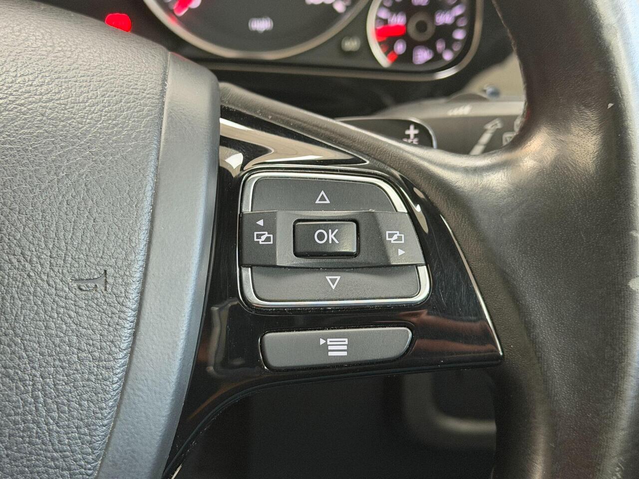 Used Volkswagen Touareg 2017 for sale - 77743881: Photo 34