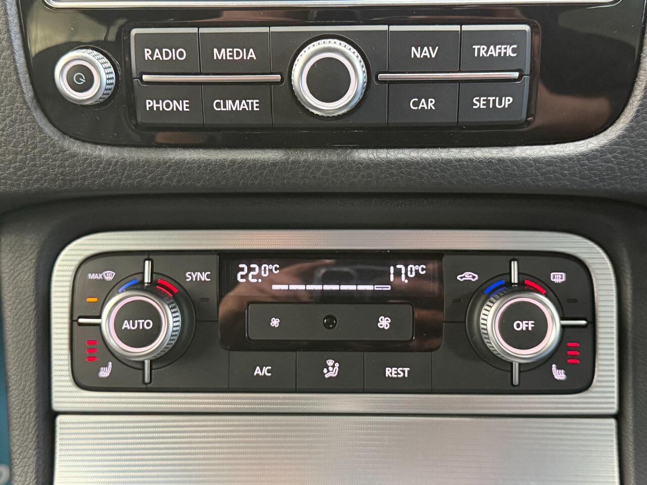 Used Volkswagen Touareg 2017 for sale - 77743881: Photo 35