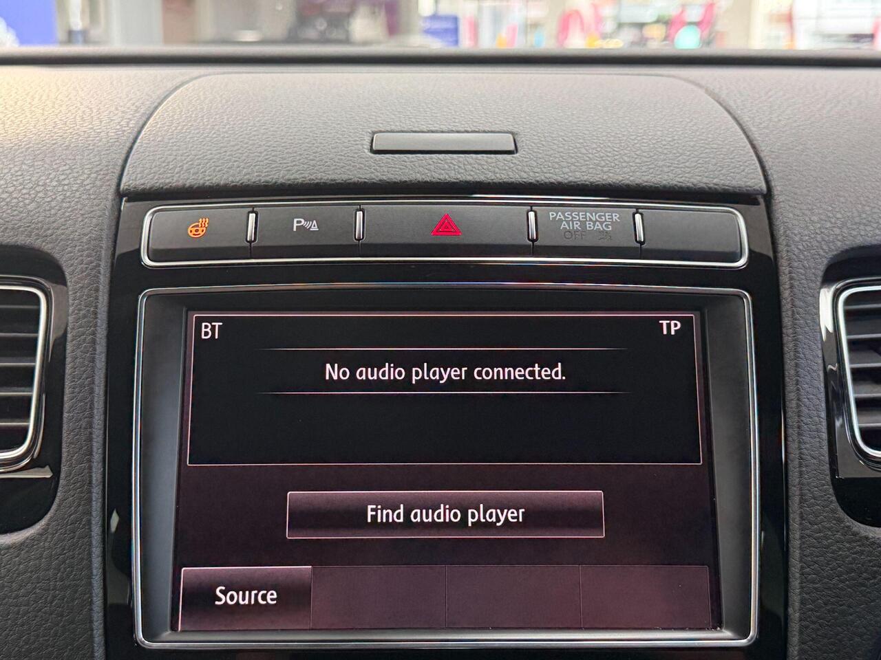 Used Volkswagen Touareg 2017 for sale - 77743881: Photo 48