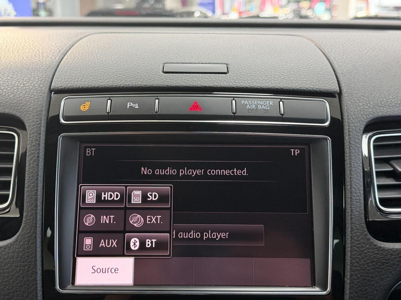 Used Volkswagen Touareg 2017 for sale - 77743881: Photo 49