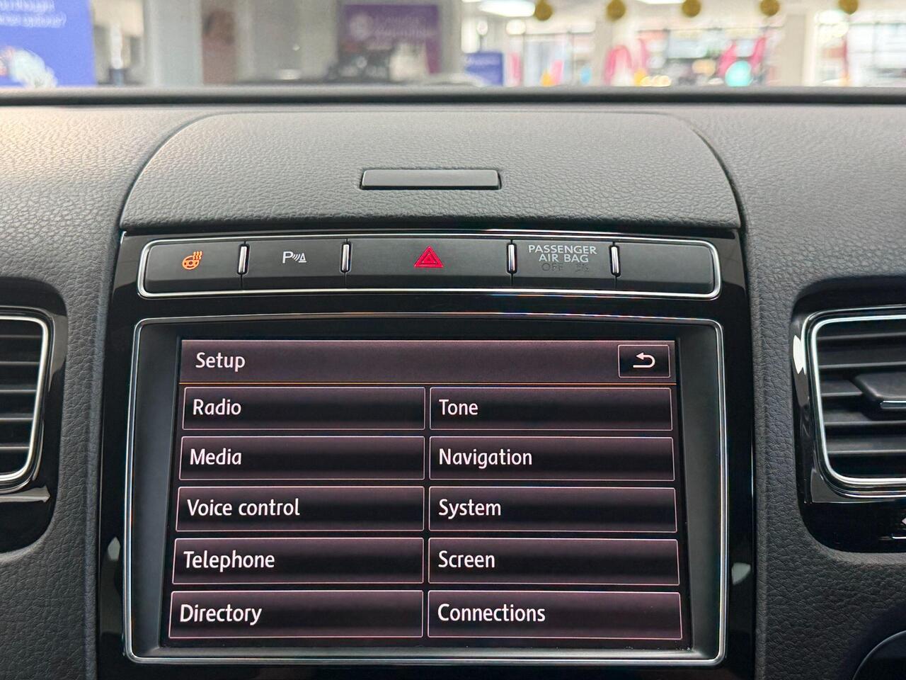 Used Volkswagen Touareg 2017 for sale - 77743881: Photo 56