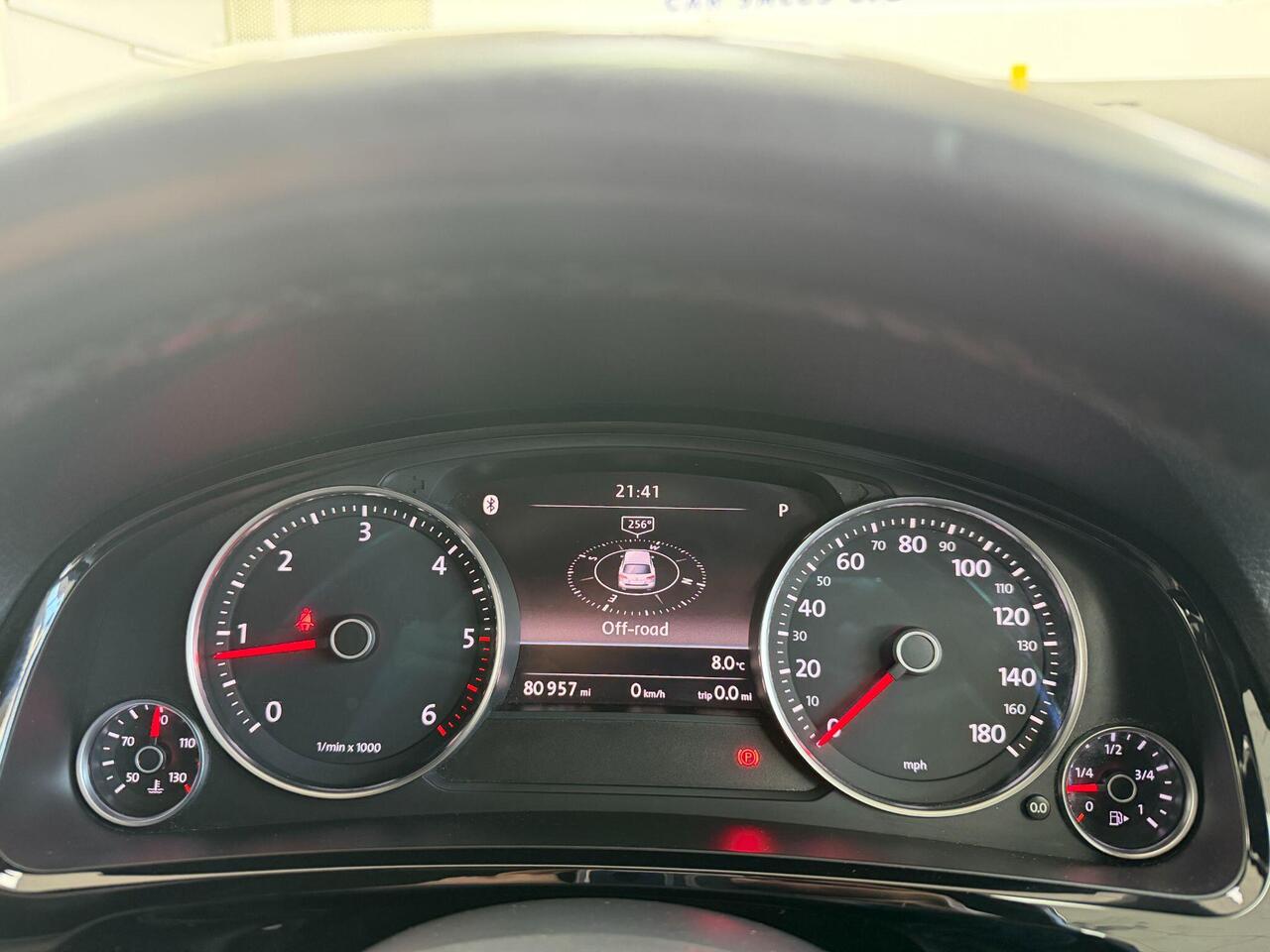 Used Volkswagen Touareg 2017 for sale - 77743881: Photo 59