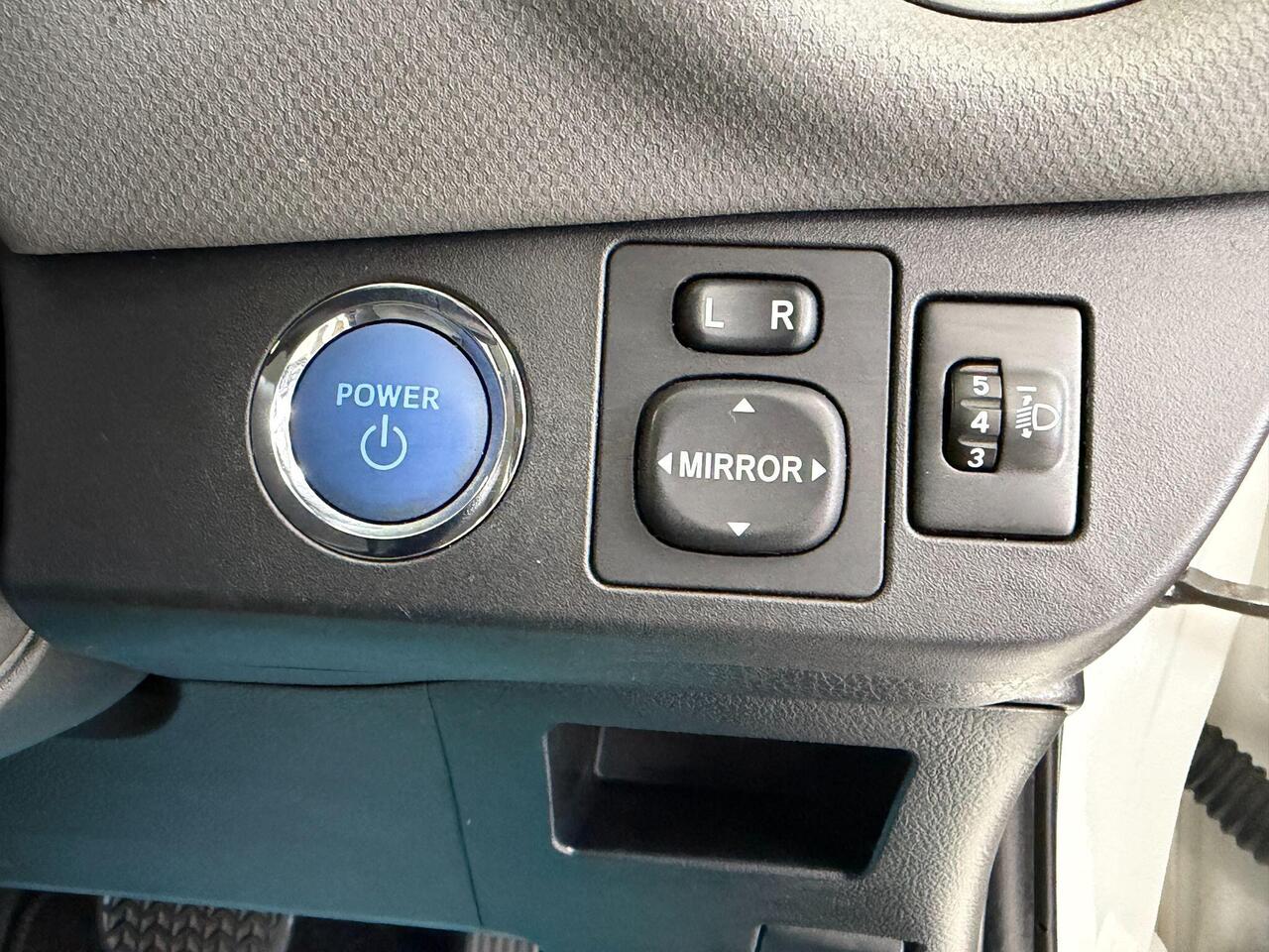 Used Toyota Yaris 2016 for sale - 77884281: Photo 24