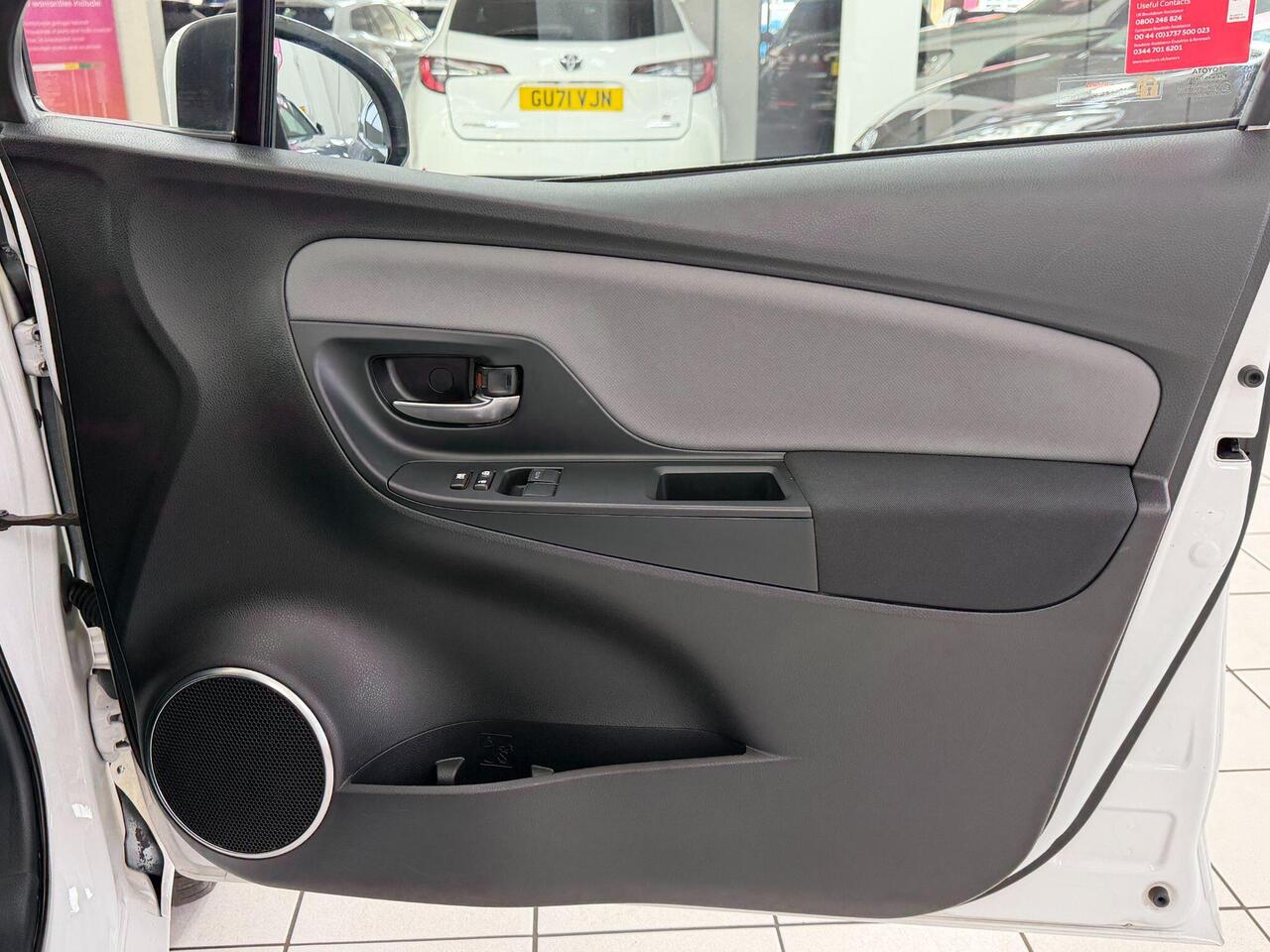 Used Toyota Yaris 2016 for sale - 77884281: Photo 34