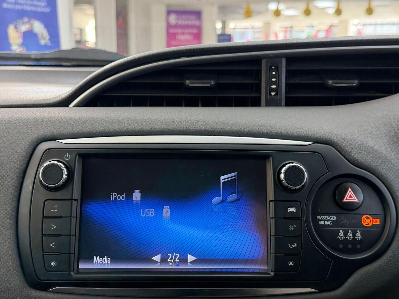 Used Toyota Yaris 2016 for sale - 77884281: Photo 43