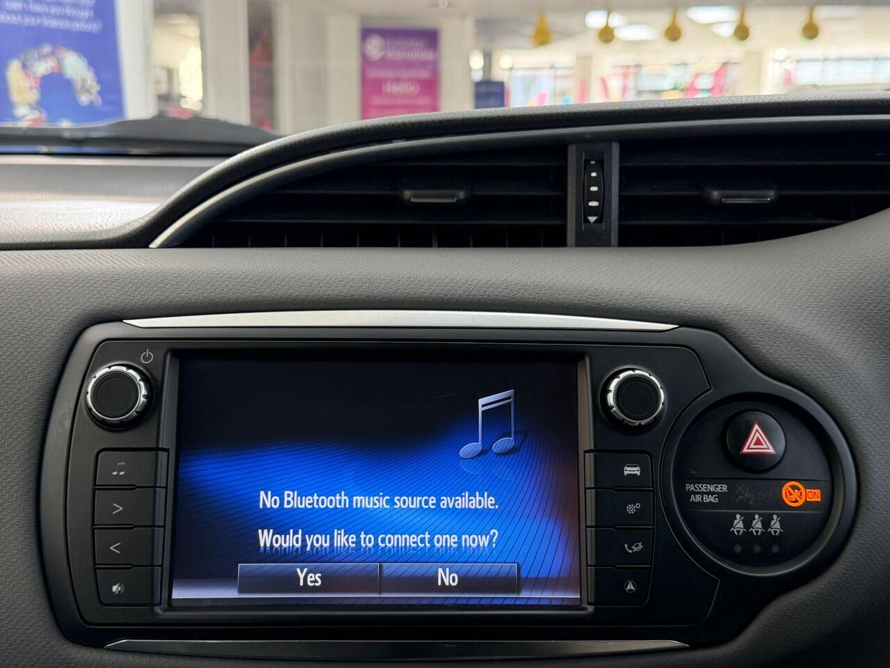 Used Toyota Yaris 2016 for sale - 77884281: Photo 44