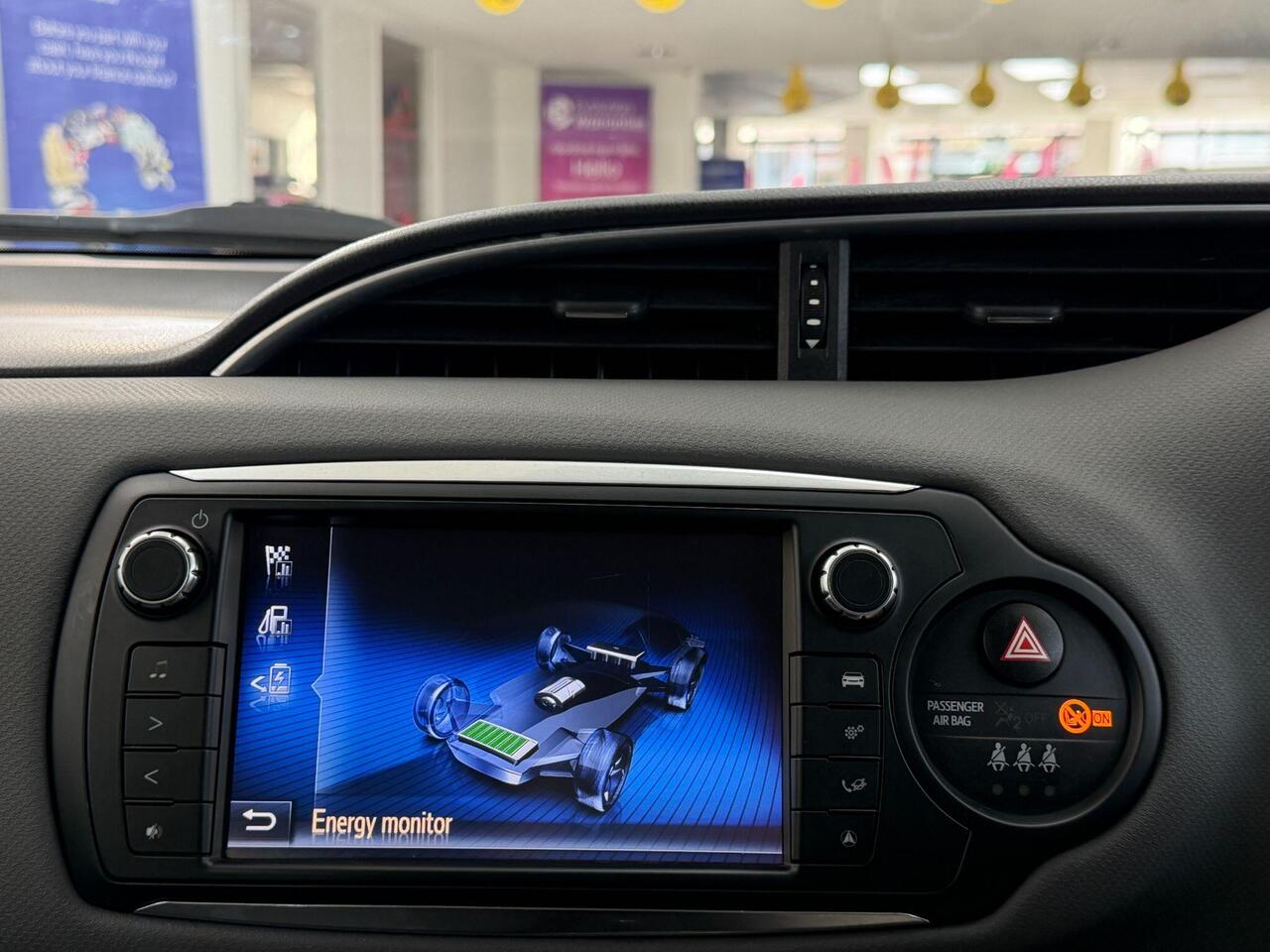 Used Toyota Yaris 2016 for sale - 77884281: Photo 45