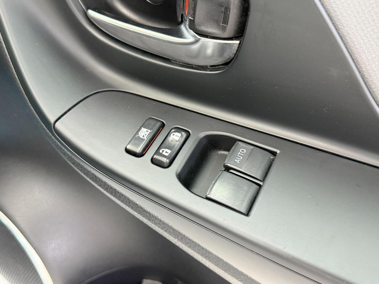 Used Toyota Yaris 2016 for sale - 77884281: Photo 63