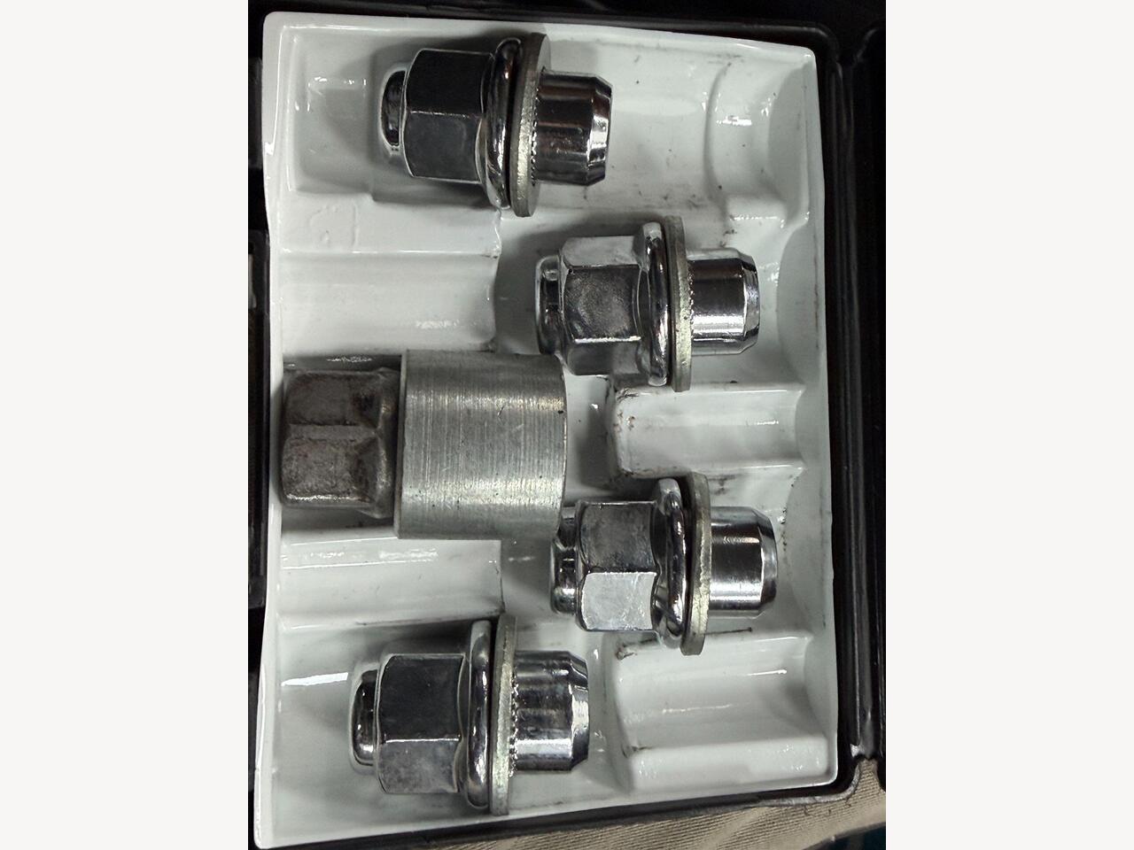 Used Toyota Yaris 2016 for sale - 77884281: Photo 64