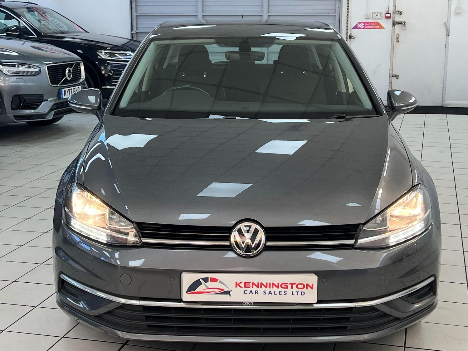 Used Volkswagen Golf 2017 for sale - 77564648: Photo 11