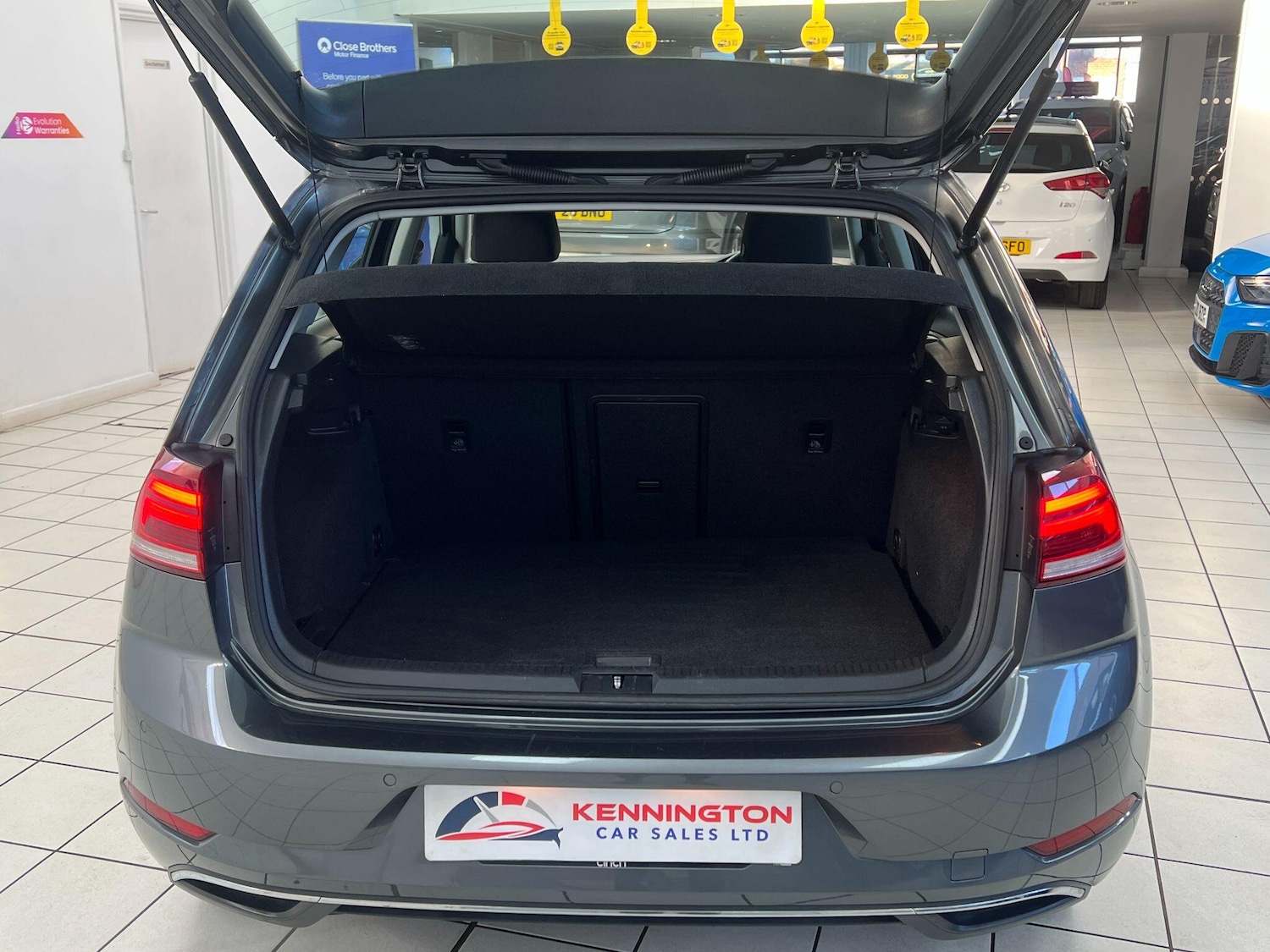 Used Volkswagen Golf 2017 for sale - 77564648: Photo 19