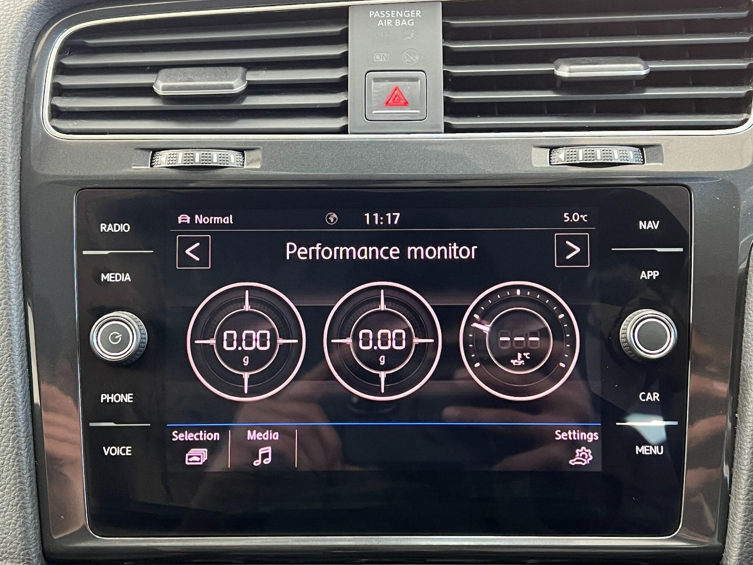 Used Volkswagen Golf 2017 for sale - 77564648: Photo 47