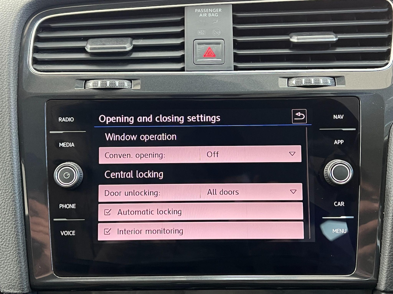 Used Volkswagen Golf 2017 for sale - 77564648: Photo 55