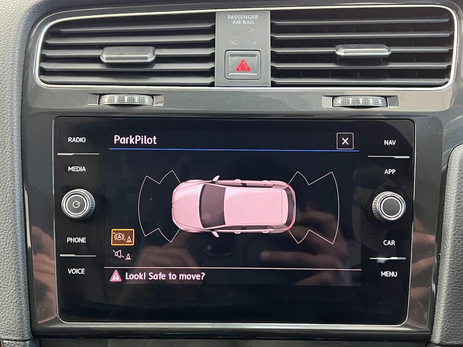 Used Volkswagen Golf 2017 for sale - 77564648: Photo 61