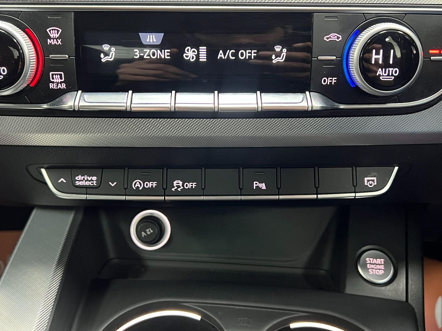 Used Audi A4 2017 for sale - 76898346: Photo 40