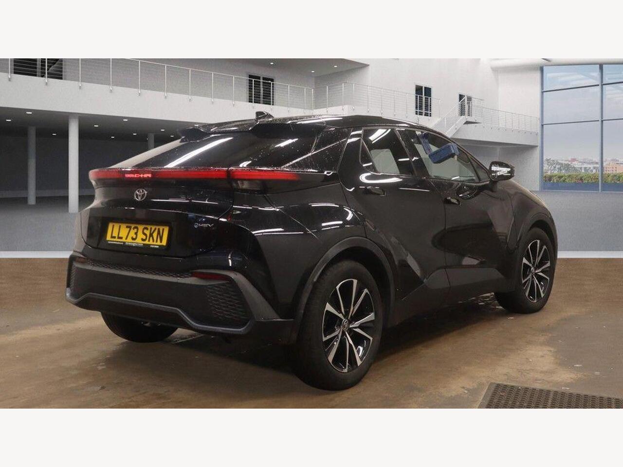 Used Toyota C-HR 2024 for sale - 77795432: Photo 18