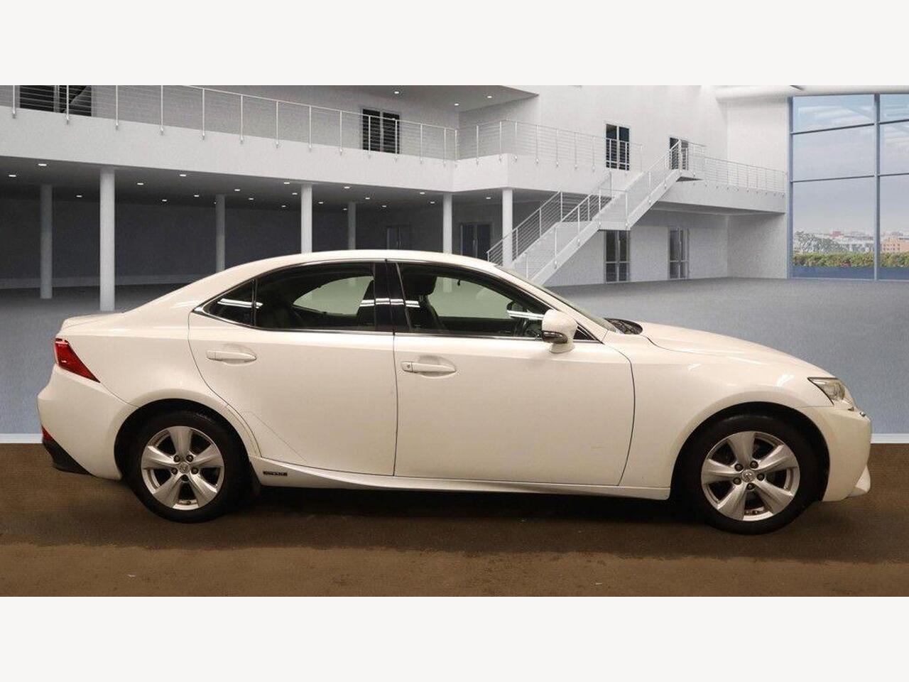 Used Lexus IS 2014 for sale - 77743858: Photo 9