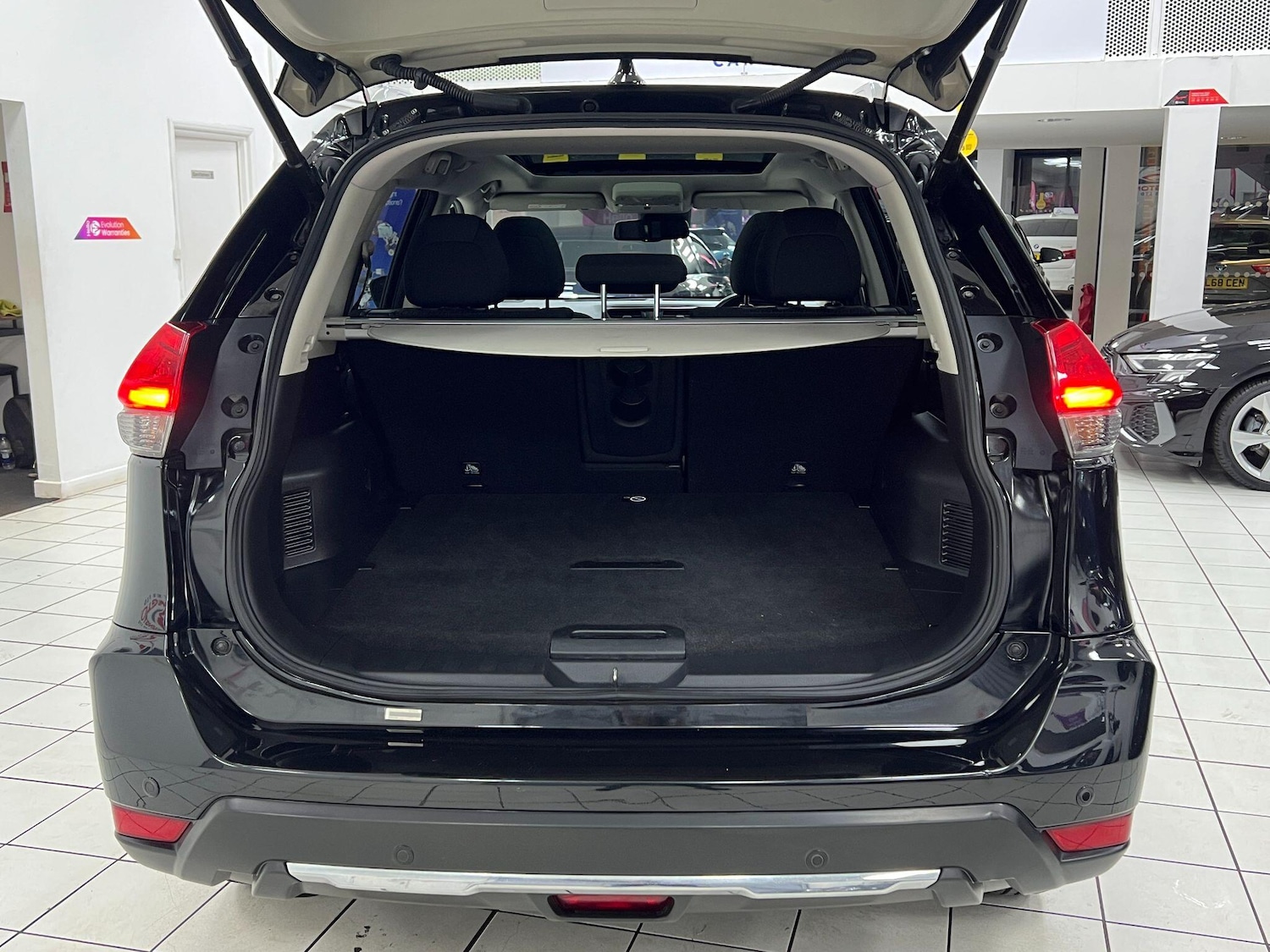 Used Nissan X-Trail 2018 for sale - 77559132: Photo 71