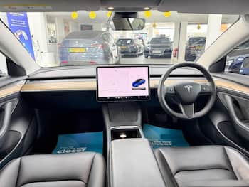 Used Tesla Model 3 2021 for sale - 79761274: Photo