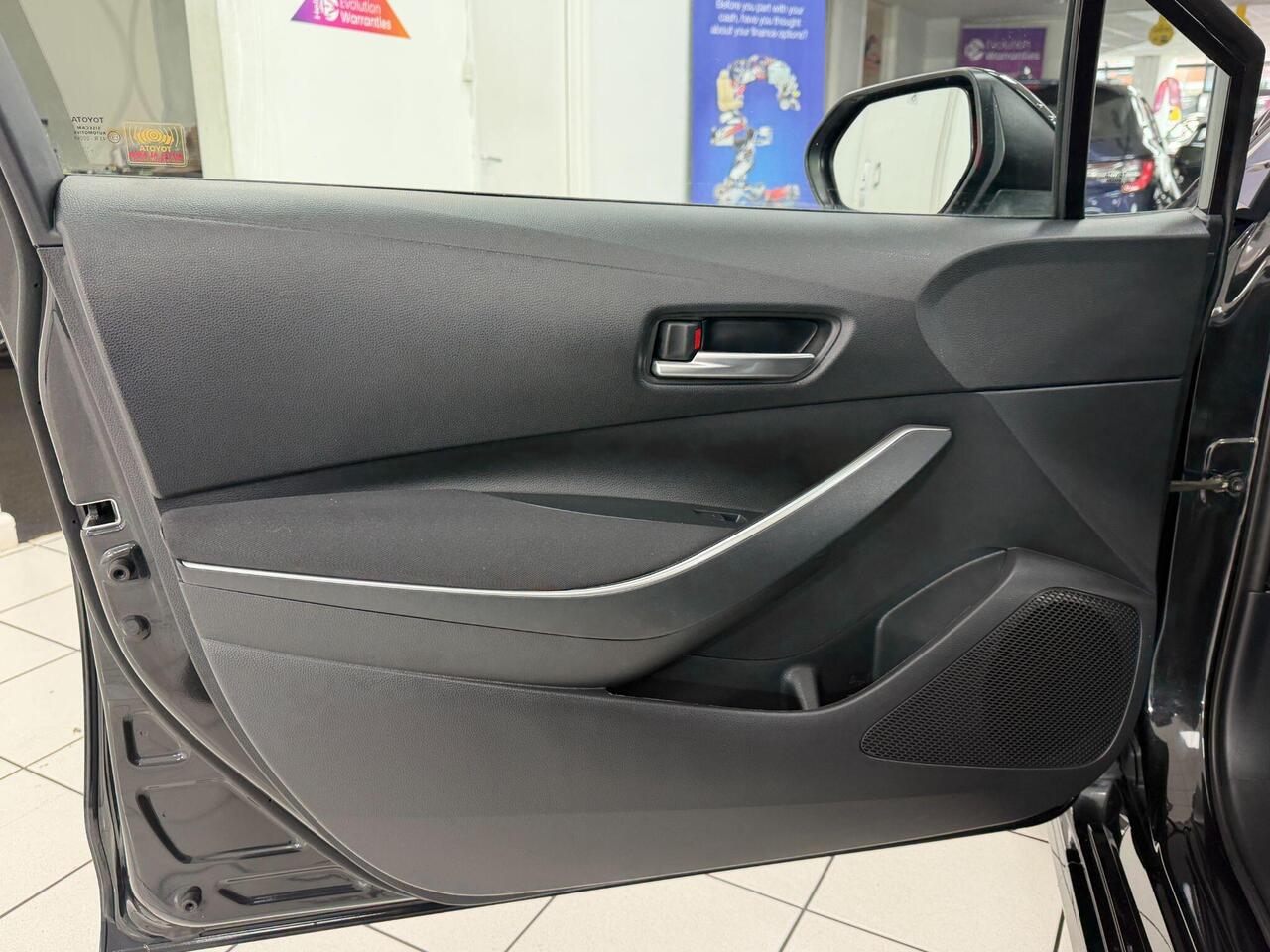 Used Toyota Corolla 2022 for sale - 77743929: Photo 37