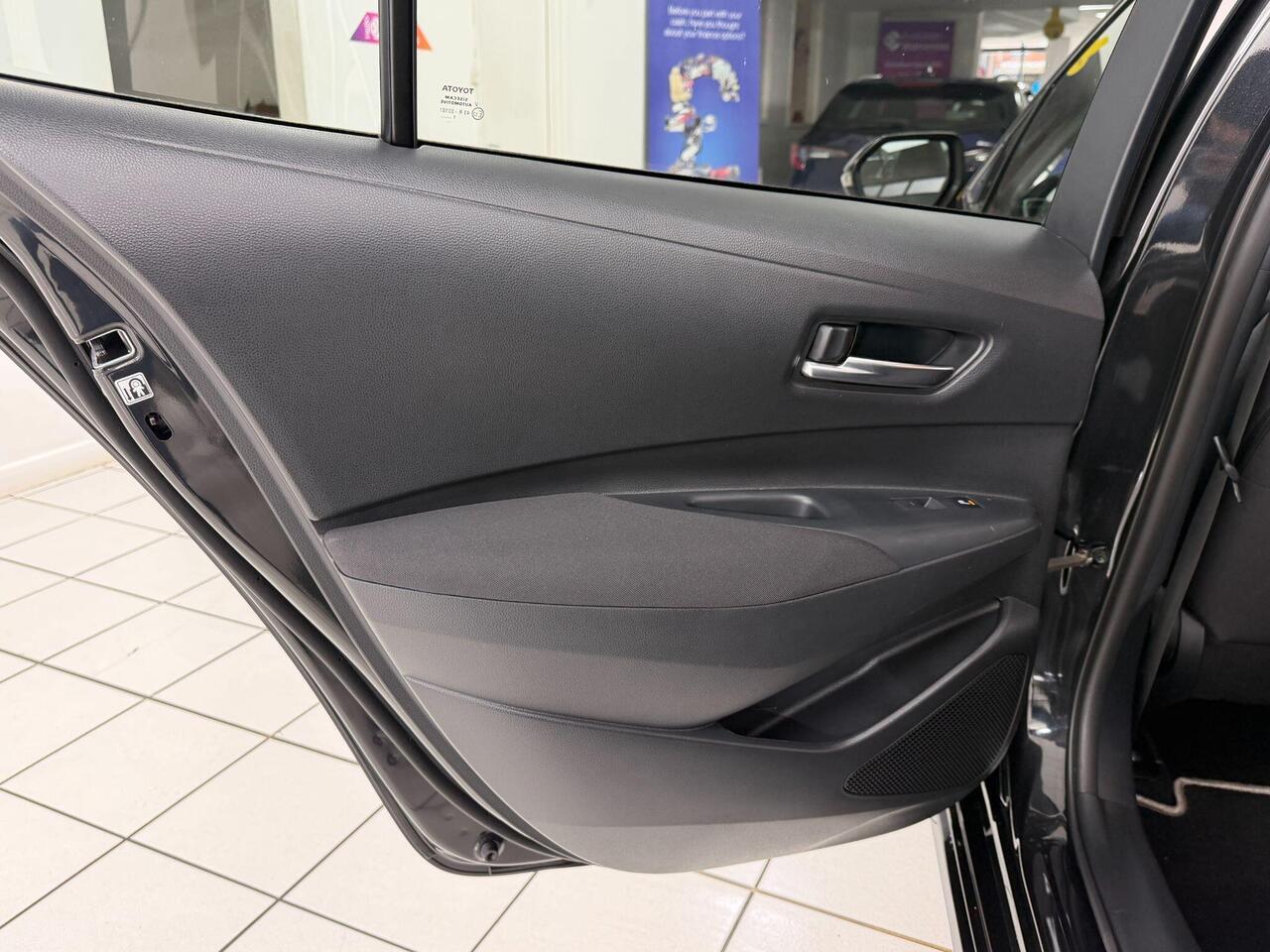 Used Toyota Corolla 2022 for sale - 77743929: Photo 38