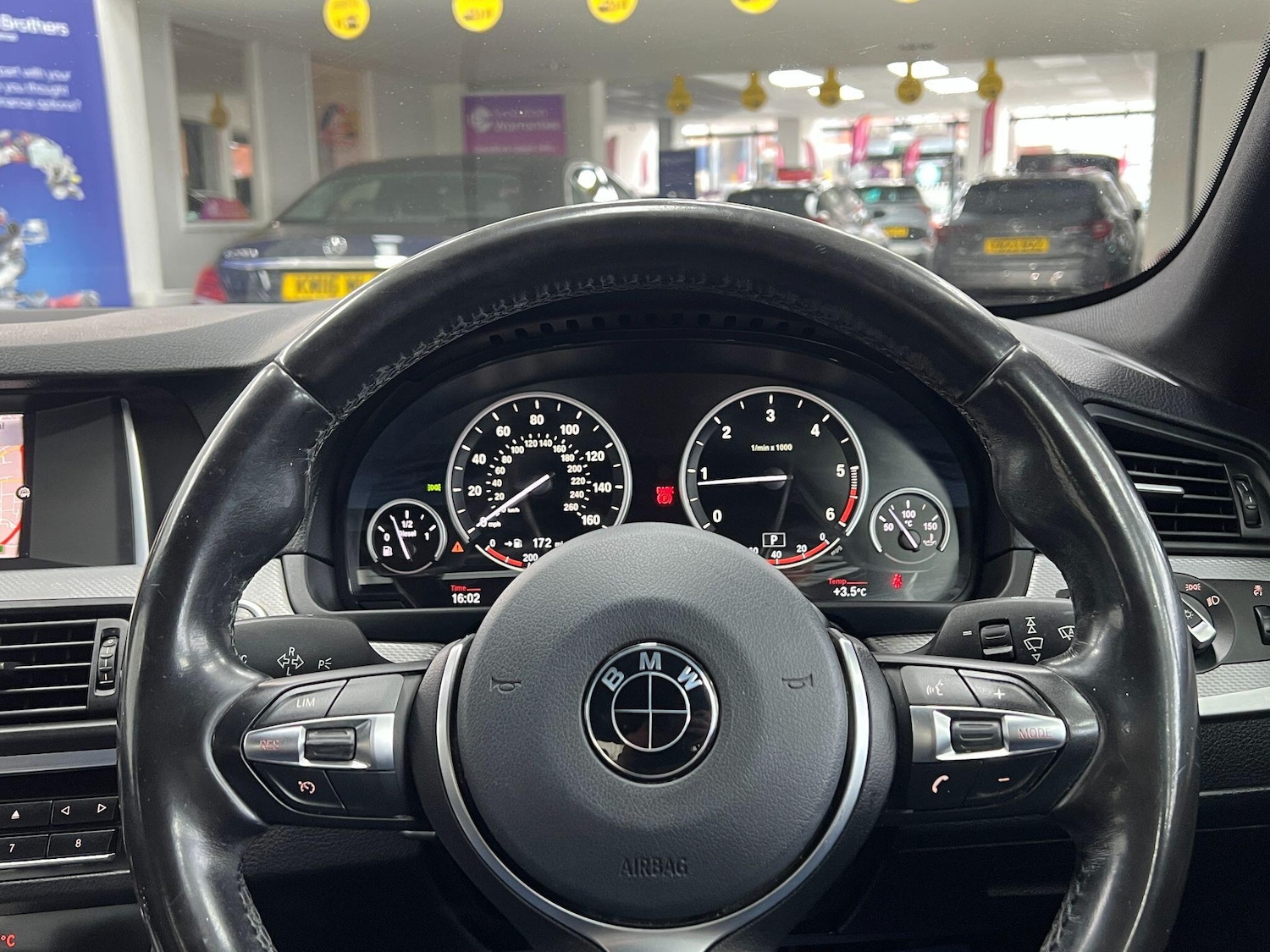 Used BMW 5 Series 2015 for sale - 77559997: Photo 62