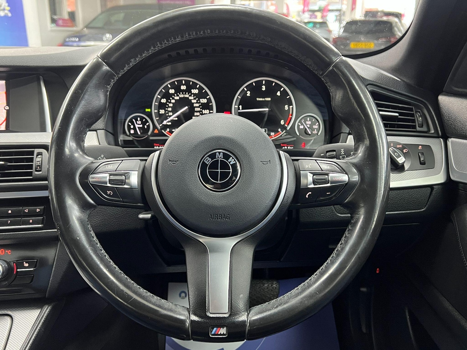 Used BMW 5 Series 2015 for sale - 77559997: Photo 63