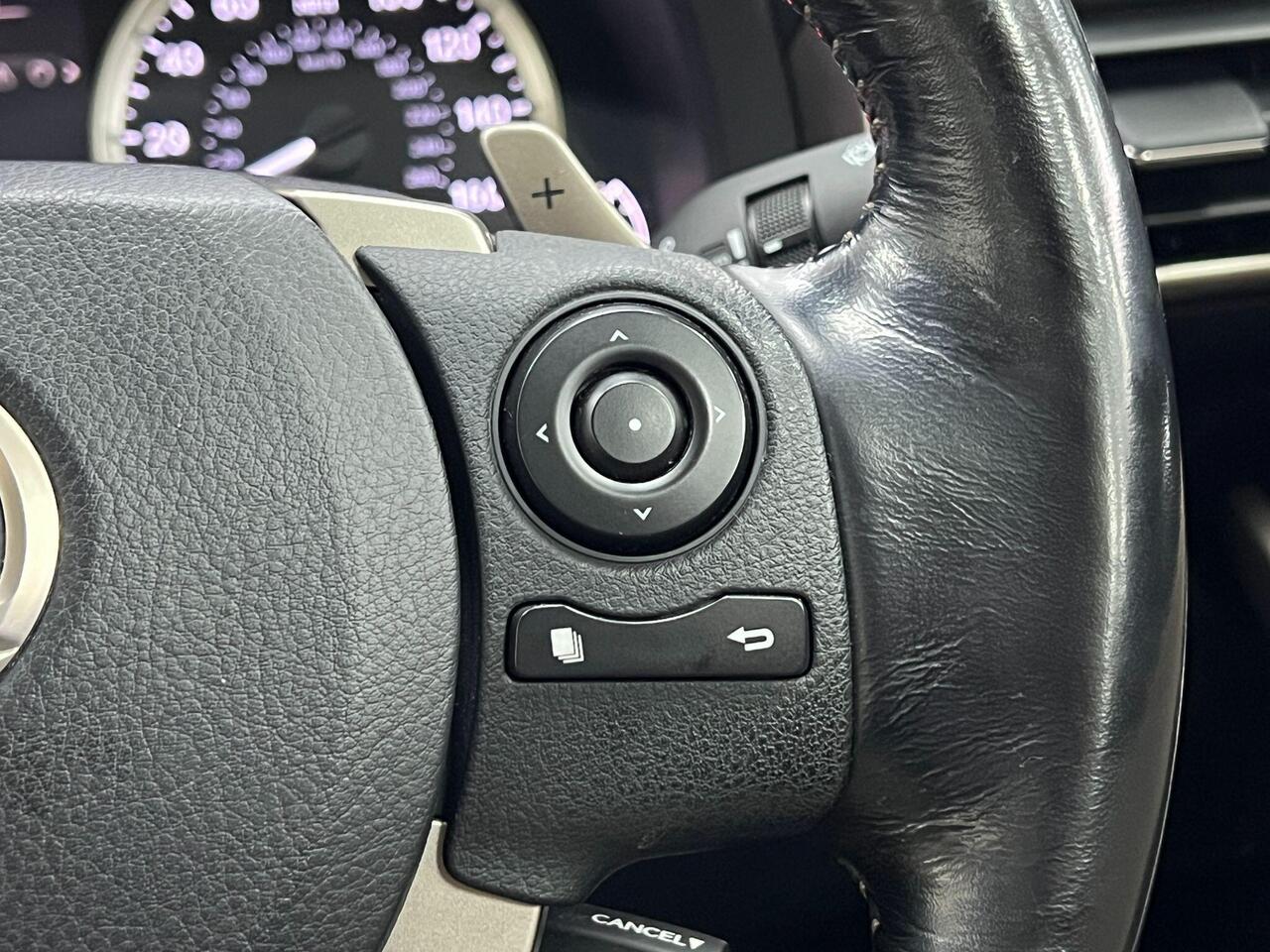 Used Lexus IS 2016 for sale - 77743883: Photo 28